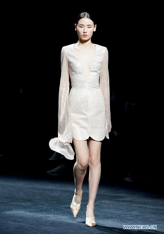 CHINA-BEIJING-FASHION WEEK (CN)