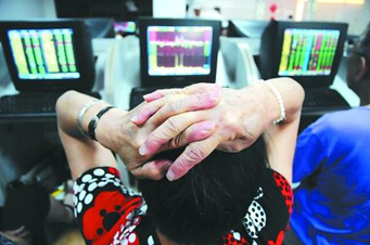 再問(wèn)光大"烏龍指"：缺少相關(guān)規(guī)定，股民虧了找誰(shuí)?