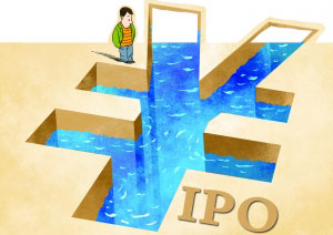 新股發(fā)行以發(fā)行人信息披露為中心，中介機(jī)構(gòu)對(duì)發(fā)行人信息披露的真實(shí)性、準(zhǔn)確性、完整性進(jìn)行把關(guān)，將證券發(fā)行人的持續(xù)盈利能力和投資價(jià)值，交由投資者和市場(chǎng)自主判斷，而監(jiān)管部門和發(fā)審委只對(duì)發(fā)行申請(qǐng)文件和信息披露內(nèi)容的合法合規(guī)性進(jìn)行審核，開(kāi)啟了向注冊(cè)制的過(guò)渡。 　　武漢科技大學(xué)證券研究所所長(zhǎng)董登新：證監(jiān)會(huì)、發(fā)審委的職責(zé)有所轉(zhuǎn)變，部分行政干預(yù)有退出跡象，而將價(jià)值判斷交由投資者和市場(chǎng)，而這正是注冊(cè)制的基本精神和核心內(nèi)容之一。