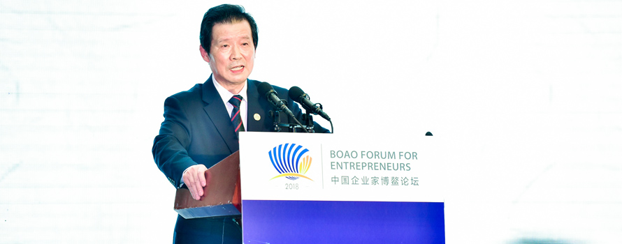 清華大學(xué)教授、著名藝術(shù)家、文化學(xué)者言恭達(dá)主題演講