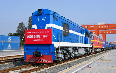 同心同向！內(nèi)地援港人員和物資源源不斷抵港