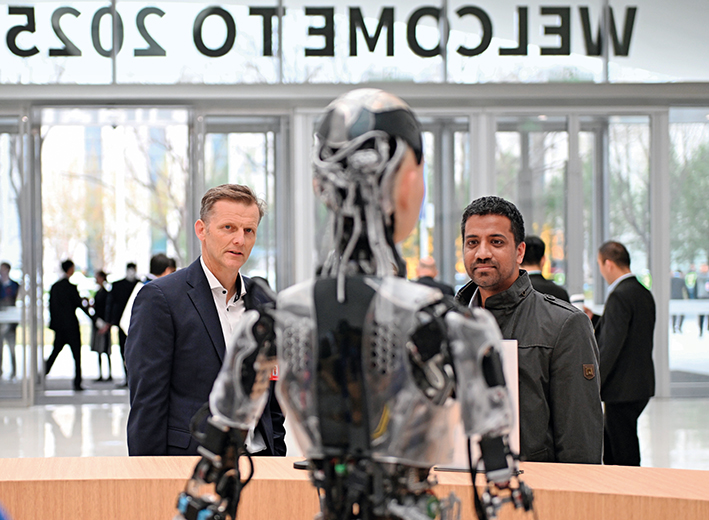 人機(jī)共生時(shí)代，警惕AI依賴