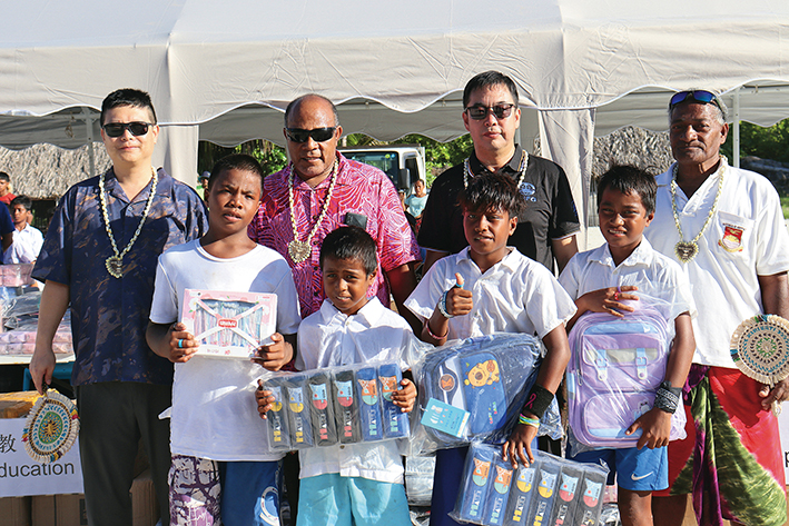 太平洋小島嶼上，有一所“中國中鐵”小學(xué)