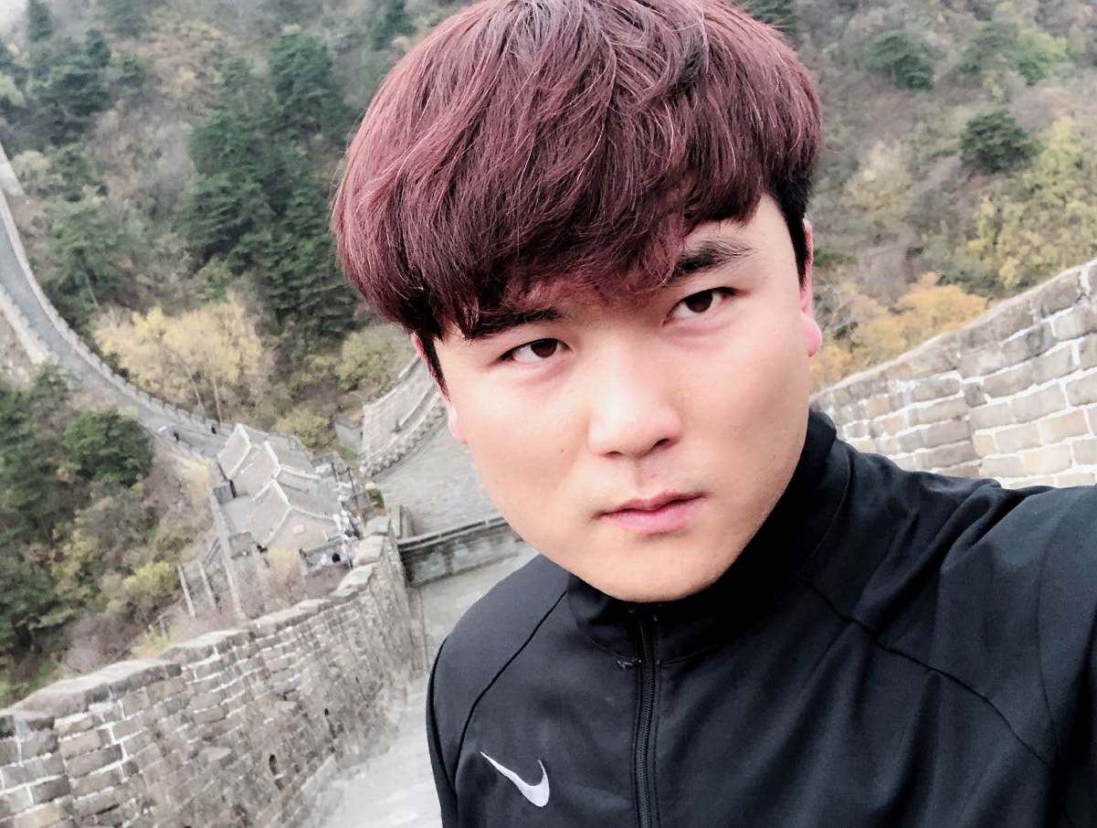 進(jìn)藏追逐&ldquo;高原夢(mèng)&rdquo;90后大學(xué)生張海鑫