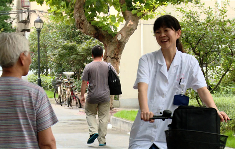 致敬偉大改革｜對話40年，講述身邊的健康故事（第十七集）&mdash;&mdash;從赤腳醫(yī)生到鄉(xiāng)村醫(yī)生