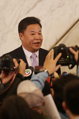 新聞，就是要搶！