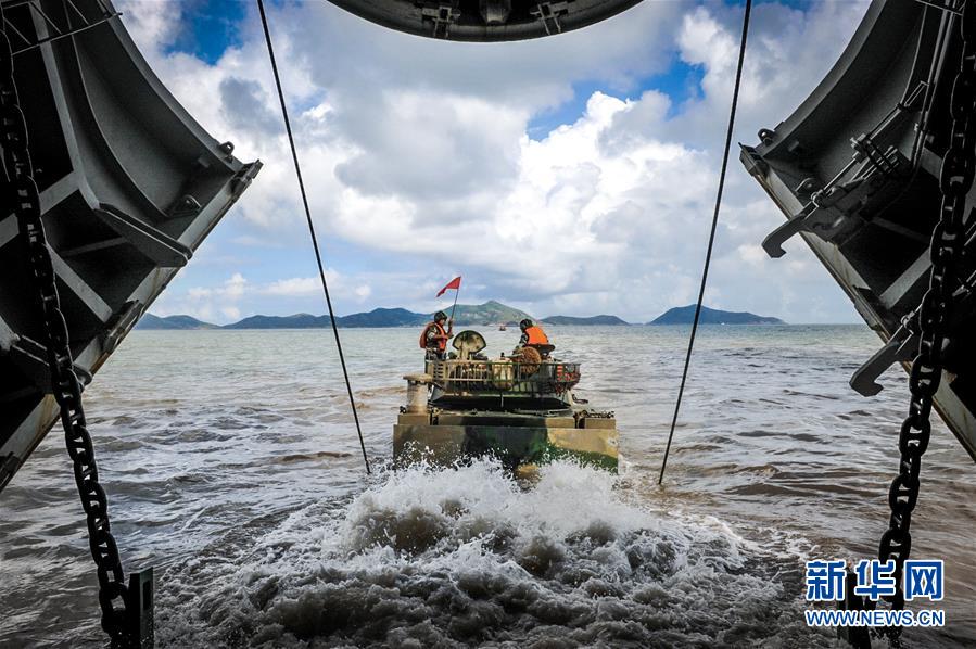 (建軍90周年·英雄·圖文互動)(2)解讀英雄連隊的英雄密碼——走進第72集團軍某合成旅“硬骨頭六連”