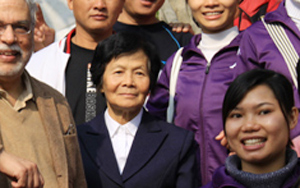 中國科學院院士、歸僑鄭守儀