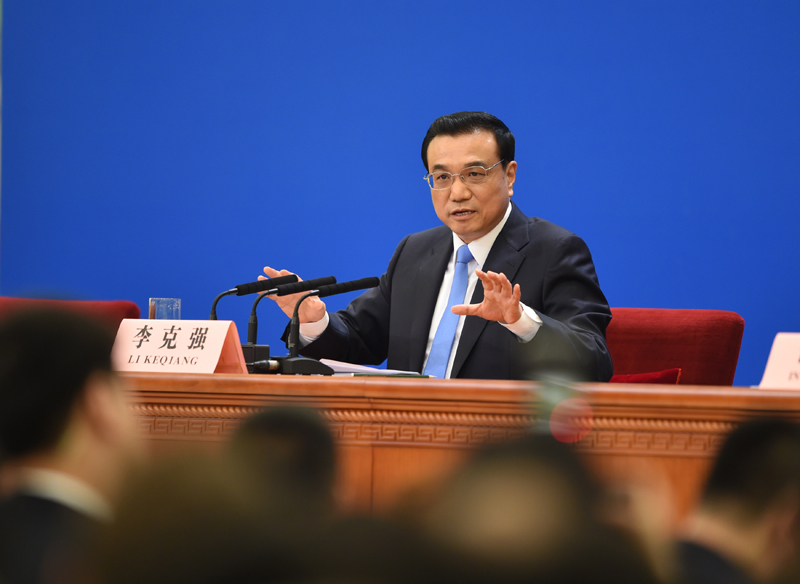 3月15日，國務(wù)院總理李克強在北京人民大會堂與中外記者見面，并回答記者提問。新華社記者 謝環(huán)馳 攝