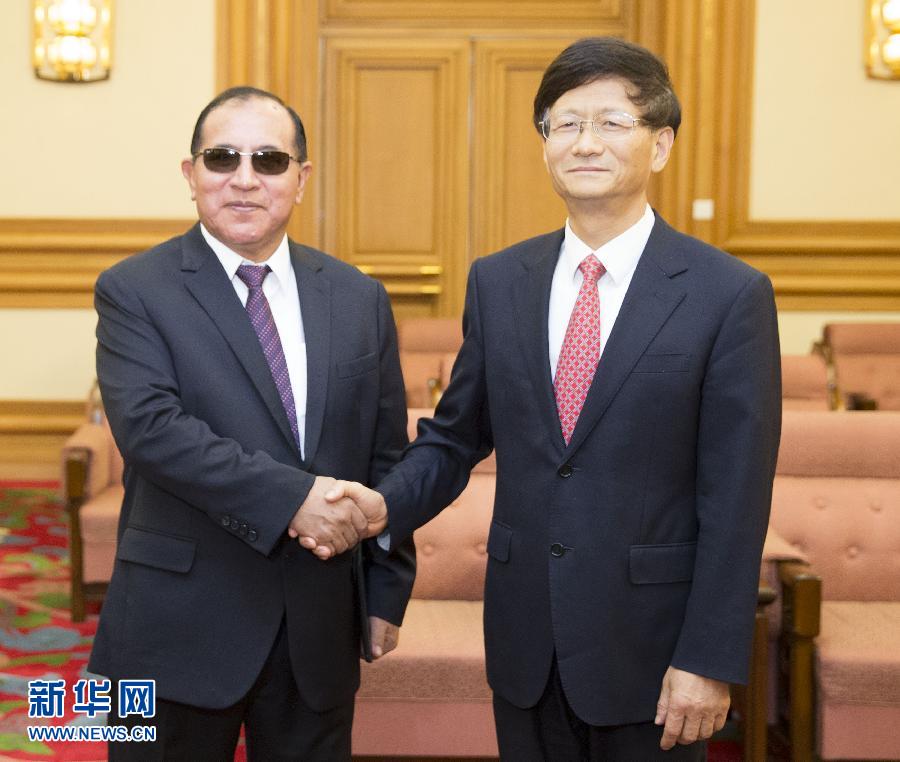 9月5日，中共中央政治局委員、中央政法委書記孟建柱在北京會(huì)見秘魯最高法院院長維克托&middot;盧卡斯&middot;蒂科納。 新華社記者 黃敬文 攝 