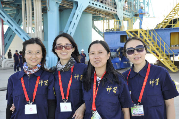 李文清，鄧舞燕，容易，劉立新