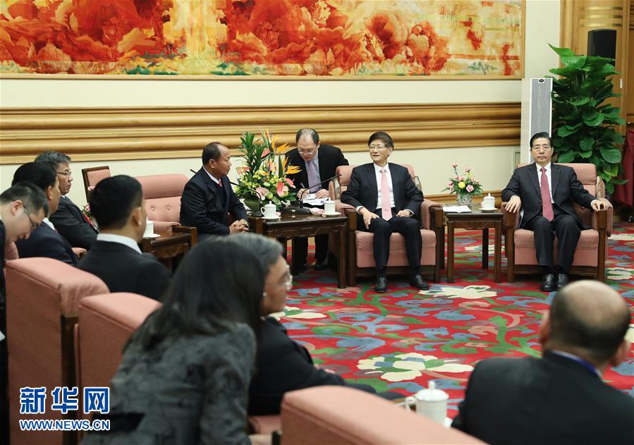 （XHDW）孟建柱集體會(huì)見湄公河流域執(zhí)法安全合作機(jī)制成立五周年部長級(jí)會(huì)議代表團(tuán)團(tuán)長