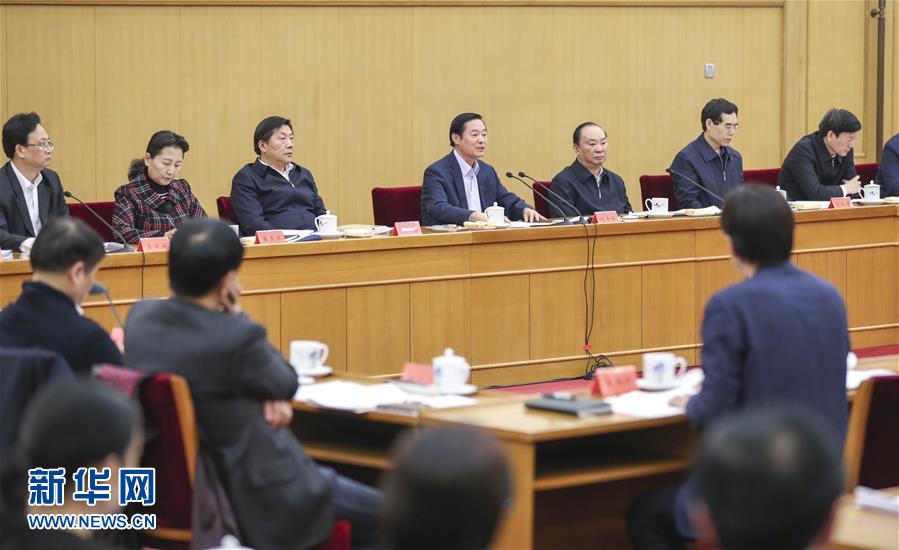 3月17日，中共中央政治局委員、中央書記處書記、中宣部部長劉奇葆在北京出席中華優(yōu)秀傳統(tǒng)文化傳承發(fā)展工作座談會。 新華社記者丁林?jǐn)z