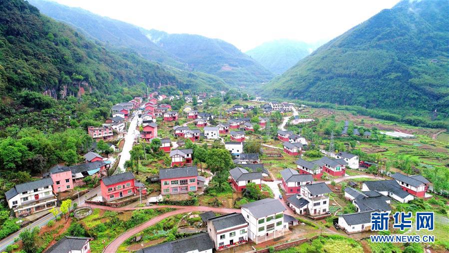 （新華全媒頭條&middot;圖文互動(dòng)）（4）赤水：別了，貧困！