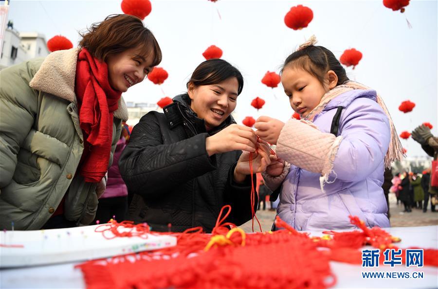 （社會(huì)）（2）合肥：文化廟會(huì)上賞&ldquo;非遺&rdquo;