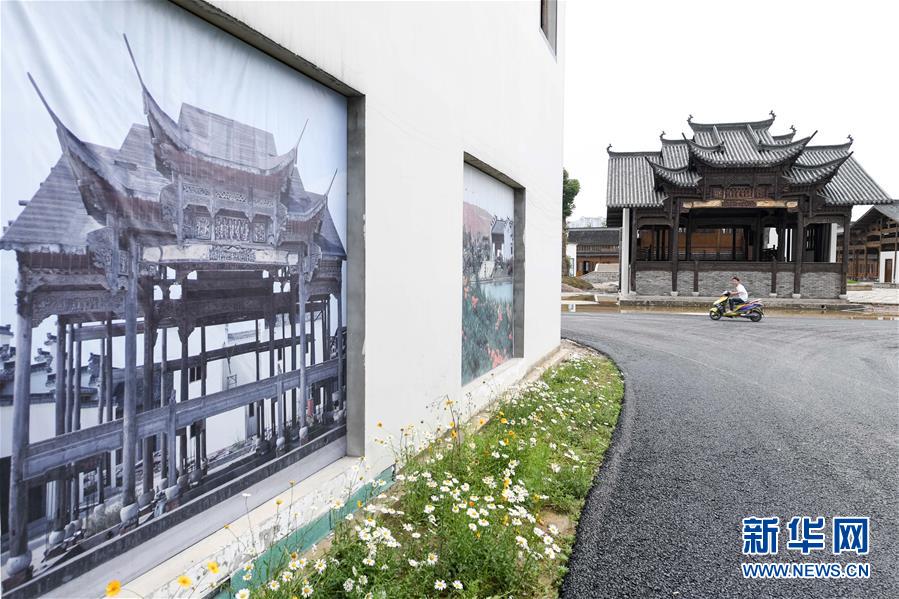 （新華全媒頭條&middot;搶救古民居&middot;圖文互動）（5）當(dāng)古民居遇上城鎮(zhèn)化，如何留住鄉(xiāng)愁？