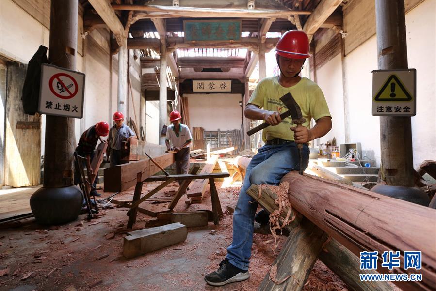 （新華全媒頭條&middot;搶救古民居&middot;圖文互動）（7）當(dāng)古民居遇上城鎮(zhèn)化，如何留住鄉(xiāng)愁？