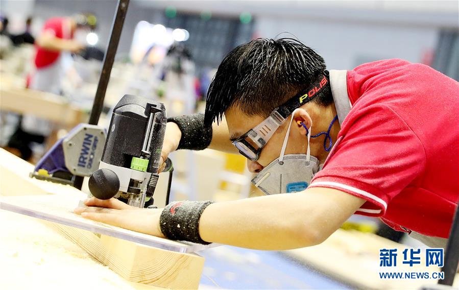 （新華全媒頭條&middot;圖文互動(dòng)）（5）上下合力，聚力破障，開辟&ldquo;大國工匠&rdquo;建設(shè)新格局