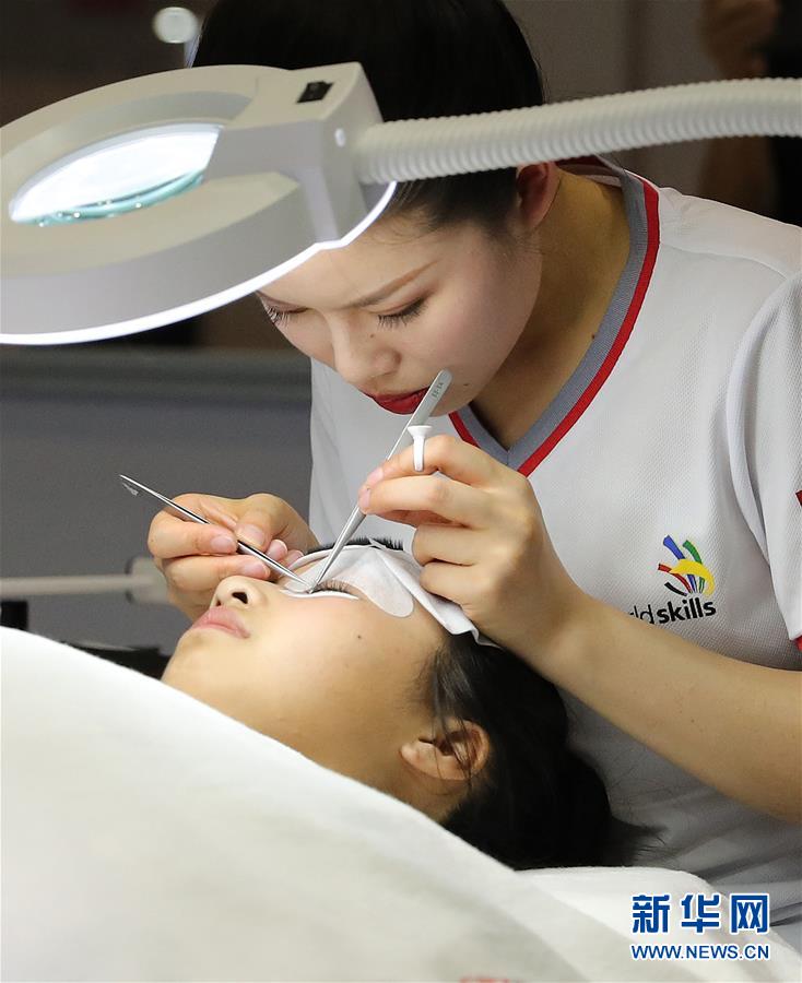 （新華全媒頭條&middot;圖文互動(dòng)）（6）上下合力，聚力破障，開辟&ldquo;大國工匠&rdquo;建設(shè)新格局