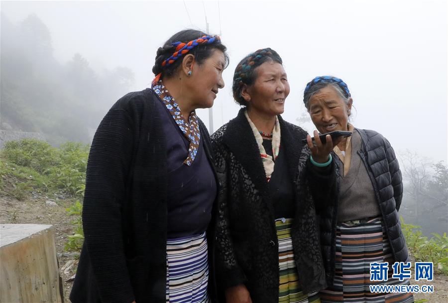 （圖文互動）（7）特寫：&ldquo;八一&rdquo;禮物，飛向云端哨所