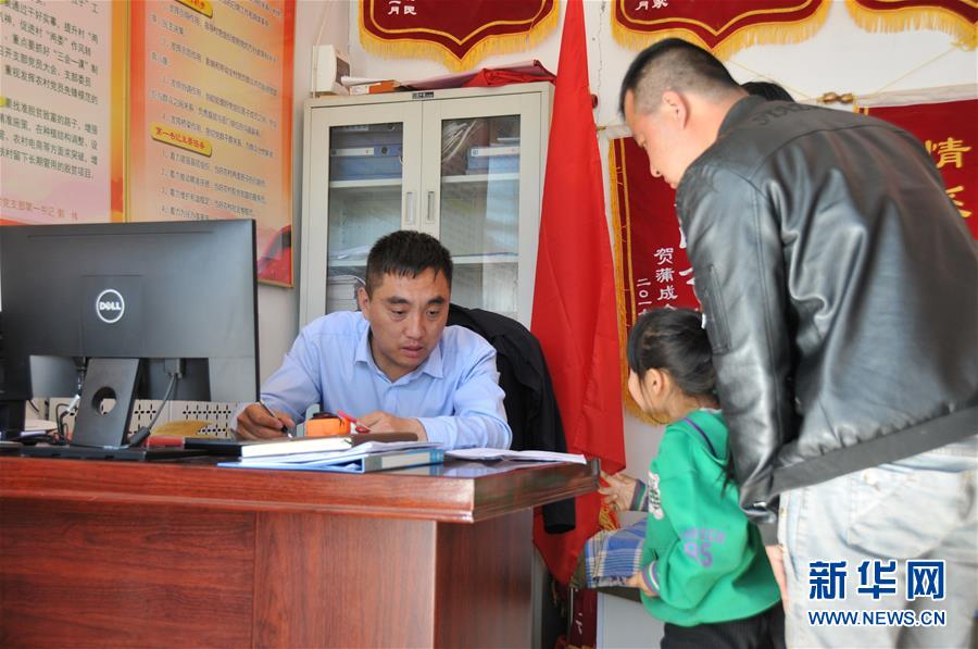 （新華全媒頭條&middot;圖文互動）（6）喇叭響了，人心亮了&mdash;&mdash;黎掌村&ldquo;變身&rdquo;記