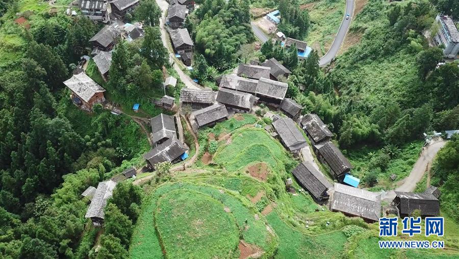 （新華全媒頭條&middot;我們的節(jié)日&middot;中秋&middot;圖文互動）（5）明月寄相思 家國總關(guān)情&mdash;&mdash;詩詞引出的中秋故事