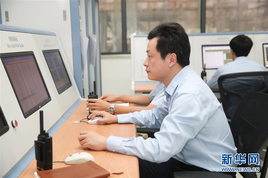 （新華全媒頭條&middot;我們的節(jié)日&middot;中秋&middot;圖文互動）（8）明月寄相思 家國總關(guān)情&mdash;&mdash;詩詞引出的中秋故事