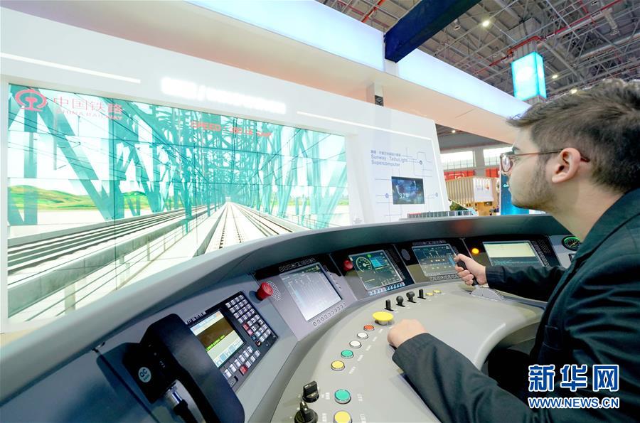 （在習(xí)近平新時(shí)代中國特色社會(huì)主義思想指引下&middot;慶祝改革開放40周年&middot;創(chuàng)新發(fā)展）（新華全媒頭條&middot;圖文互動(dòng)）（10）創(chuàng)新：&ldquo;第一動(dòng)力&rdquo;的時(shí)代答卷