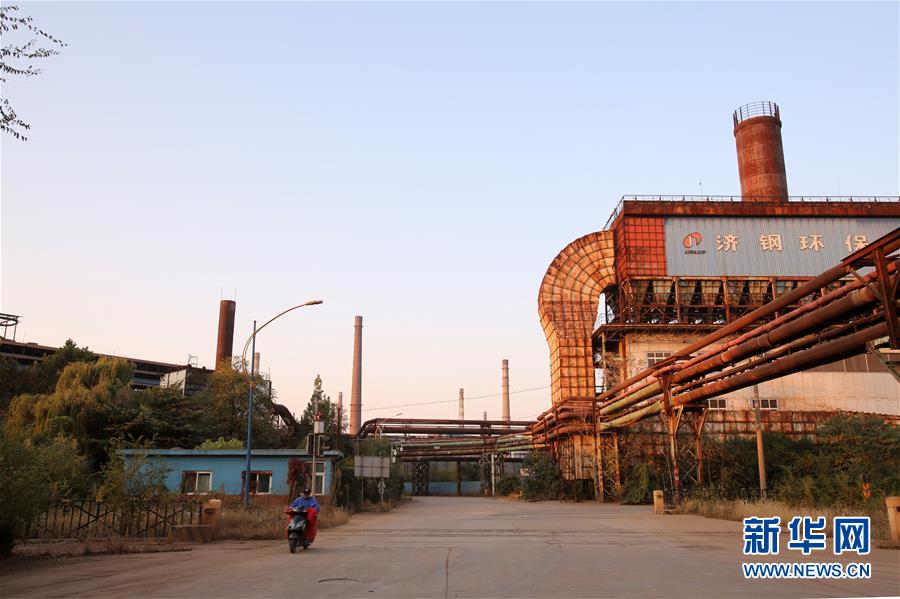 （在習近平新時代中國特色社會主義思想指引下&middot;慶祝改革開放40周年&middot;協(xié)調發(fā)展）（新華全媒頭條&middot;圖文互動）（8）協(xié)調發(fā)展：奏響全面建成小康社會交響曲