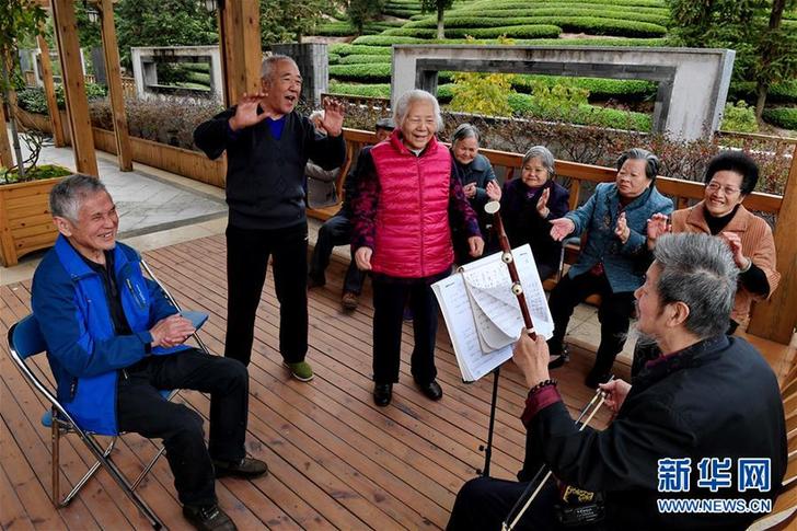 (新華全媒頭條·“改革開放40年”變遷走筆·圖文互動(dòng))(13)活力的迸發(fā)——改革開放40年變遷系列述評社會篇