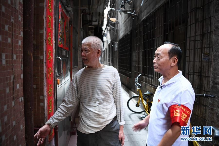 （新華全媒頭條&middot;圖文互動(dòng)）（5）重建&ldquo;熟人社會(huì)&rdquo; 外來(lái)人變自家人&mdash;&mdash;廣州三元里融合社區(qū)煉成記 