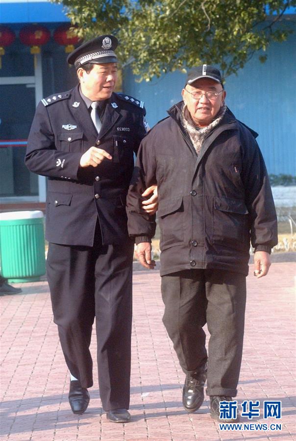 （改革先鋒風(fēng)采&middot;圖文互動(dòng)）（3）邱娥國(guó)：串百家門(mén)，認(rèn)百家人，知百家情，辦百家事 