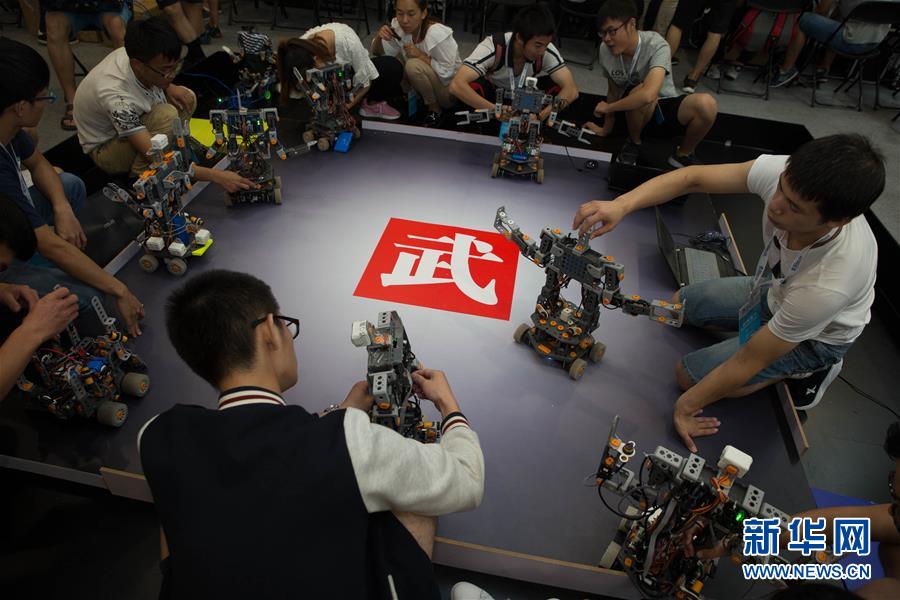 （聚焦歷史性成就和變革&middot;特稿&middot;圖文互動）（6）經(jīng)濟(jì)躍上新臺階　發(fā)展站上新起點&mdash;&mdash;我國五年來經(jīng)濟(jì)社會發(fā)展成就巡禮