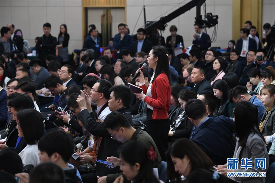 （兩會&middot;XHDW）（2）國家發(fā)改委主任何立峰等就&ldquo;創(chuàng)新和完善宏觀調(diào)控，推動高質(zhì)量發(fā)展&rdquo;答記者問