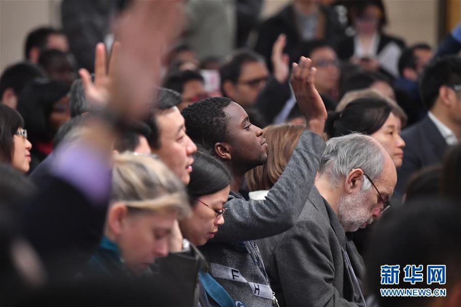 （兩會(huì)&middot;XHDW）（8）外交部部長王毅就&ldquo;中國的外交政策和對外關(guān)系&rdquo;答記者問