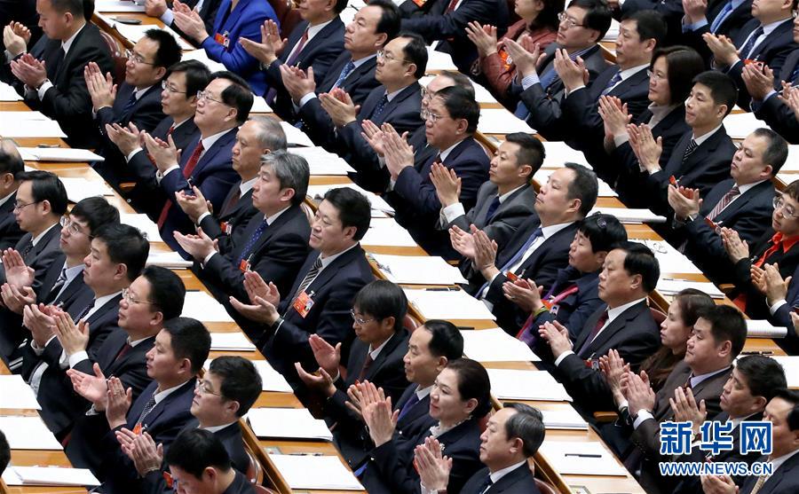 （兩會(huì)&middot;XHDW）（11）十三屆全國(guó)人大一次會(huì)議舉行第二次全體會(huì)議 