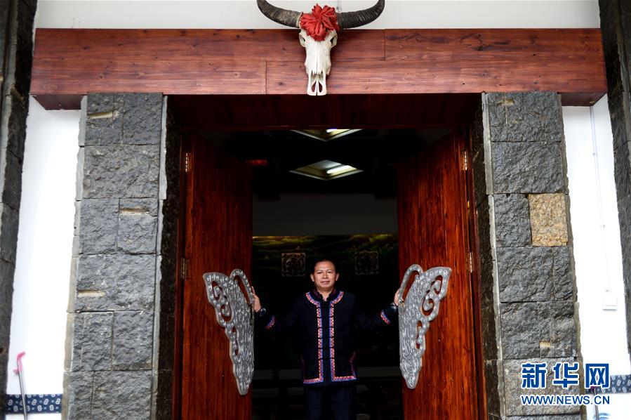 （兩會(huì)&middot;基層代表履職故事）（6）全國人大代表龍獻(xiàn)文：幸福都是奮斗出來的!