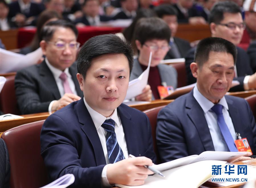 （兩會(huì)&middot;基層代表履職故事）（3）全國(guó)人大代表?xiàng)铒w飛：讓農(nóng)民工有更好的職業(yè)上升通道