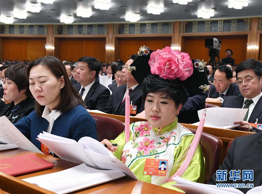 （兩會&middot;基層代表履職故事）（1）全國人大代表孫艷玲：做好非遺事業(yè)，讓古老技藝活起來