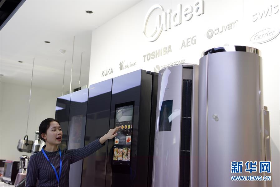 （在習(xí)近平新時代中國特色社會主義思想指引下&middot;將改革開放進(jìn)行到底&middot;強(qiáng)國之基）（新華全媒頭條&middot;圖文互動）（7）奮斗不停步 改革再出發(fā)&mdash;&mdash;&ldquo;四個自信&rdquo;筑牢強(qiáng)國之基