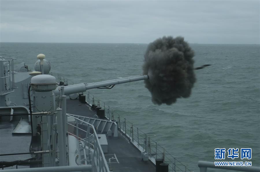 （新華全媒頭條&middot;圖文互動(dòng)）（1）向祖國報(bào)告：我在戰(zhàn)位守萬家團(tuán)圓&mdash;&mdash;解放軍和武警部隊(duì)新春佳節(jié)備戰(zhàn)執(zhí)勤記事