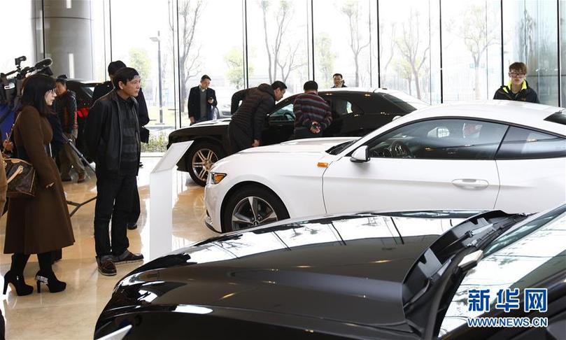 （新華全媒頭條&middot;兩會(huì)前夕看落實(shí)&middot;圖文互動(dòng)）（3）改革風(fēng)帆勁 創(chuàng)新逐浪高&mdash;&mdash;上海落實(shí)習(xí)近平總書記全國兩會(huì)重要講話精神紀(jì)實(shí)