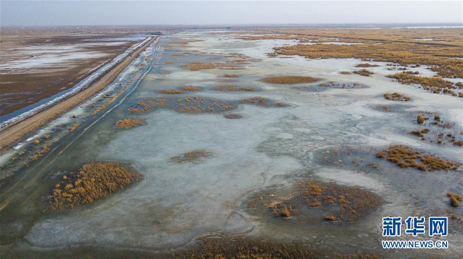 （新華全媒頭條&middot;兩會(huì)精神看落實(shí)&middot;圖文互動(dòng)）（1）保持戰(zhàn)略定力 跨越重要關(guān)口&mdash;&mdash;落實(shí)兩會(huì)精神加強(qiáng)生態(tài)文明建設(shè)述評(píng)