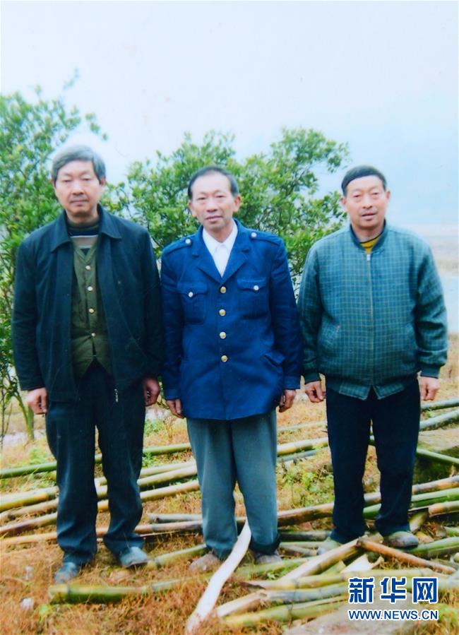 （新華全媒頭條&middot;愛國(guó)情 奮斗者&middot;圖文互動(dòng)）（11）致敬，為祖國(guó)獻(xiàn)身的英雄！