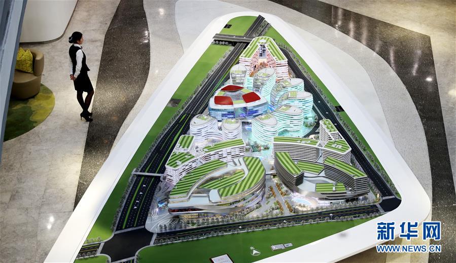 （新華全媒頭條&middot;壯麗70年 奮斗新時代&mdash;&mdash;推動高質(zhì)量發(fā)展調(diào)研行&middot;圖文互動）（10）百尺竿頭再登攀&mdash;&mdash;高質(zhì)量發(fā)展的&ldquo;上海答卷&rdquo;