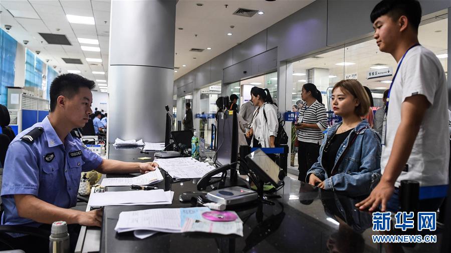 （壯麗70年 奮斗新時代&mdash;&mdash;推動高質量發(fā)展調研行&middot;圖文互動）（5）近海能看鯨魚白海豚，廣西這片濱海旅游勝地啥來頭？