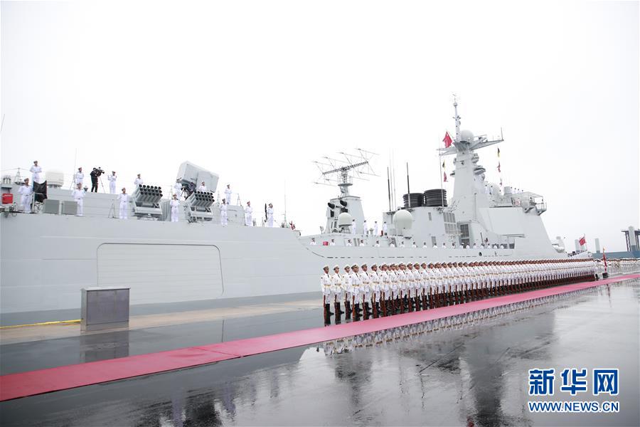 （新華全媒頭條&middot;人民海軍70年&middot;圖文互動）（2）奏響新時(shí)代海上和平樂章&mdash;&mdash;人民海軍成立70周年海上閱兵活動紀(jì)實(shí)