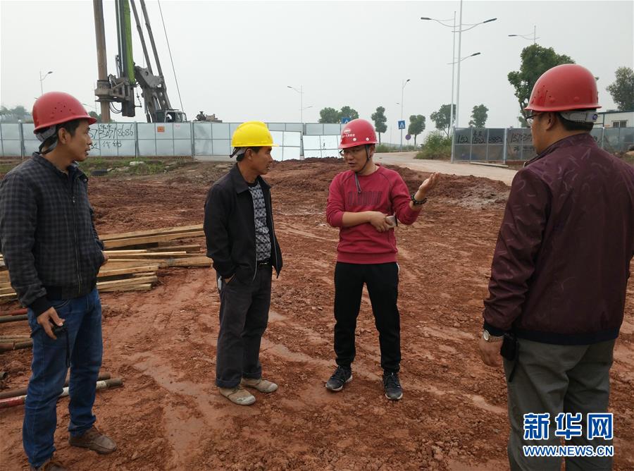 （新華全媒頭條&middot;圖文互動(dòng)）（4）讓奮斗成為人生最亮麗的底色&mdash;&mdash;寫(xiě)在2019年&ldquo;五一&rdquo;國(guó)際勞動(dòng)節(jié)到來(lái)之際