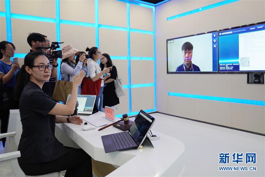 （新華全媒頭條&middot;圖文互動）（2）從&ldquo;數(shù)字中國&rdquo;看中國發(fā)展新信號、新亮點(diǎn)、新趨勢