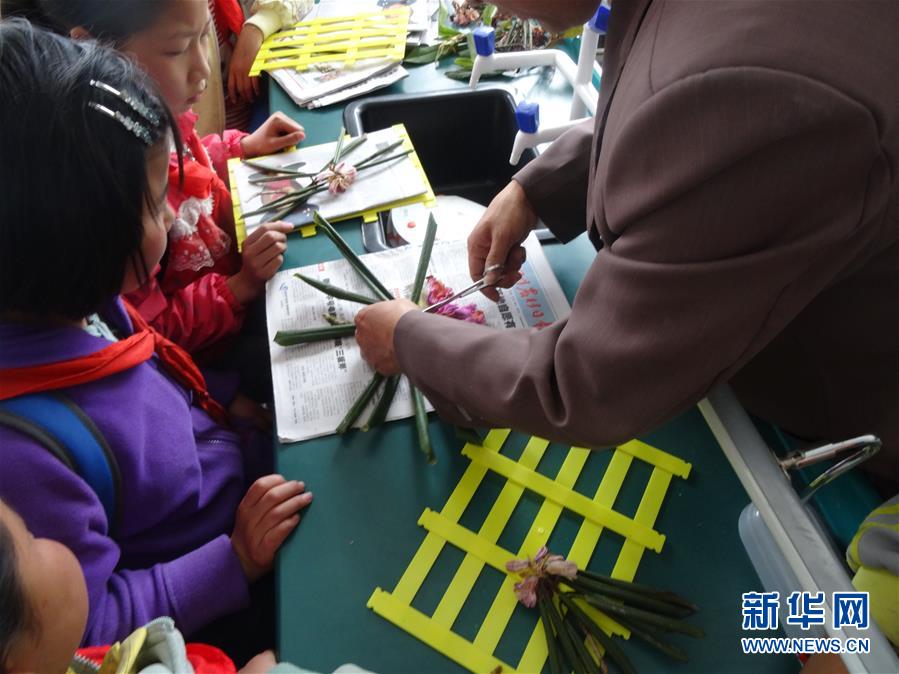 （新華全媒頭條&middot;圖文互動(dòng)）（7）努力成為好孩子 奮勇?tīng)?zhēng)當(dāng)接班人&mdash;&mdash;兒童節(jié)前夕回訪習(xí)近平總書(shū)記關(guān)心過(guò)的少年兒童